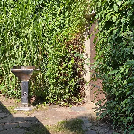 Gemütliches Haus Im Grünen In Nfo *