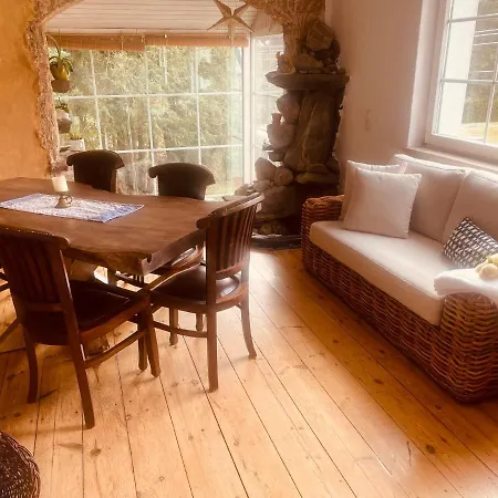 Ferienhaus Gemütliches Haus Im Grünen