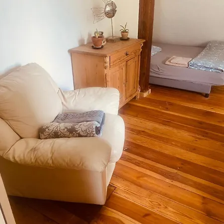 Gemuetliches Haus Im Gruenen In Nfo Casa vacanze Niederfinow