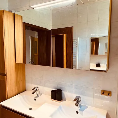 Ferienhaus Gemütliches Haus Im Grünen In Nfo