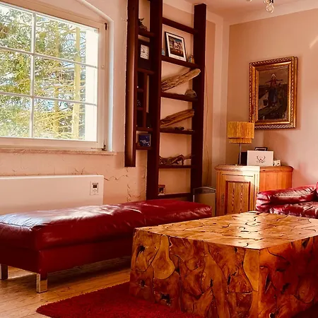 Gemuetliches Haus Im Gruenen In Nfo Holiday home Niederfinow