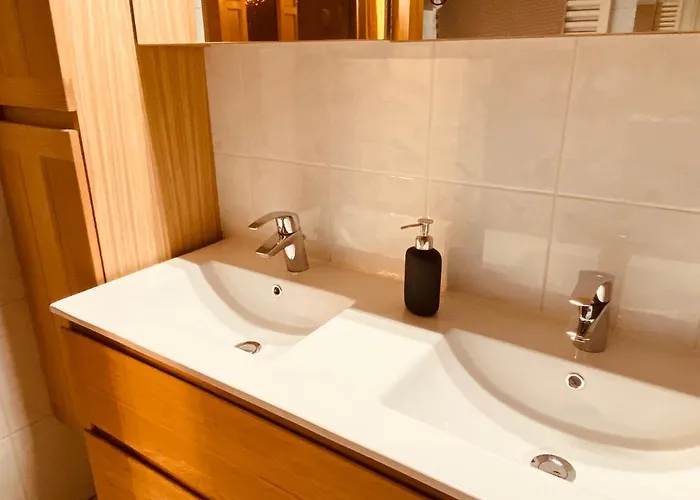 Gemuetliches Haus Im Gruenen In Nfo Casa de Férias *