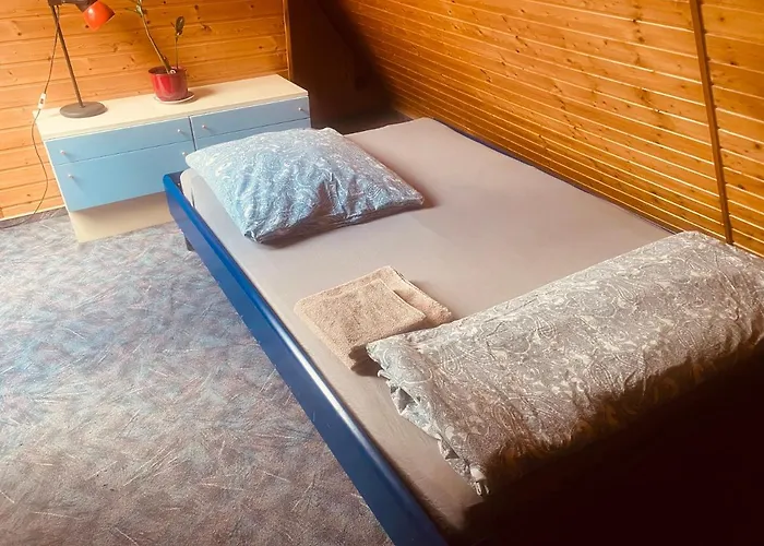 Gemuetliches Haus Im Gruenen In Nfo Casa de Férias