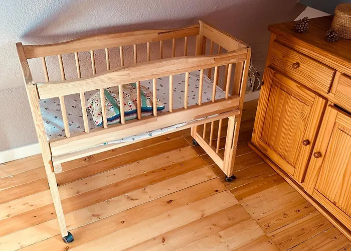 Casa de Férias Gemuetliches Haus Im Gruenen In Nfo Niederfinow